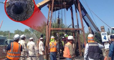 Ingresa buzo del Ejército al pozo en Sabinas a rescatar mineros