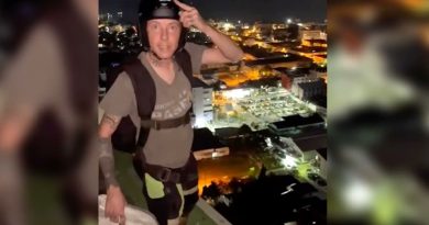 Youtuber muere al lanzarse de un edificio; el paracaídas no abrió