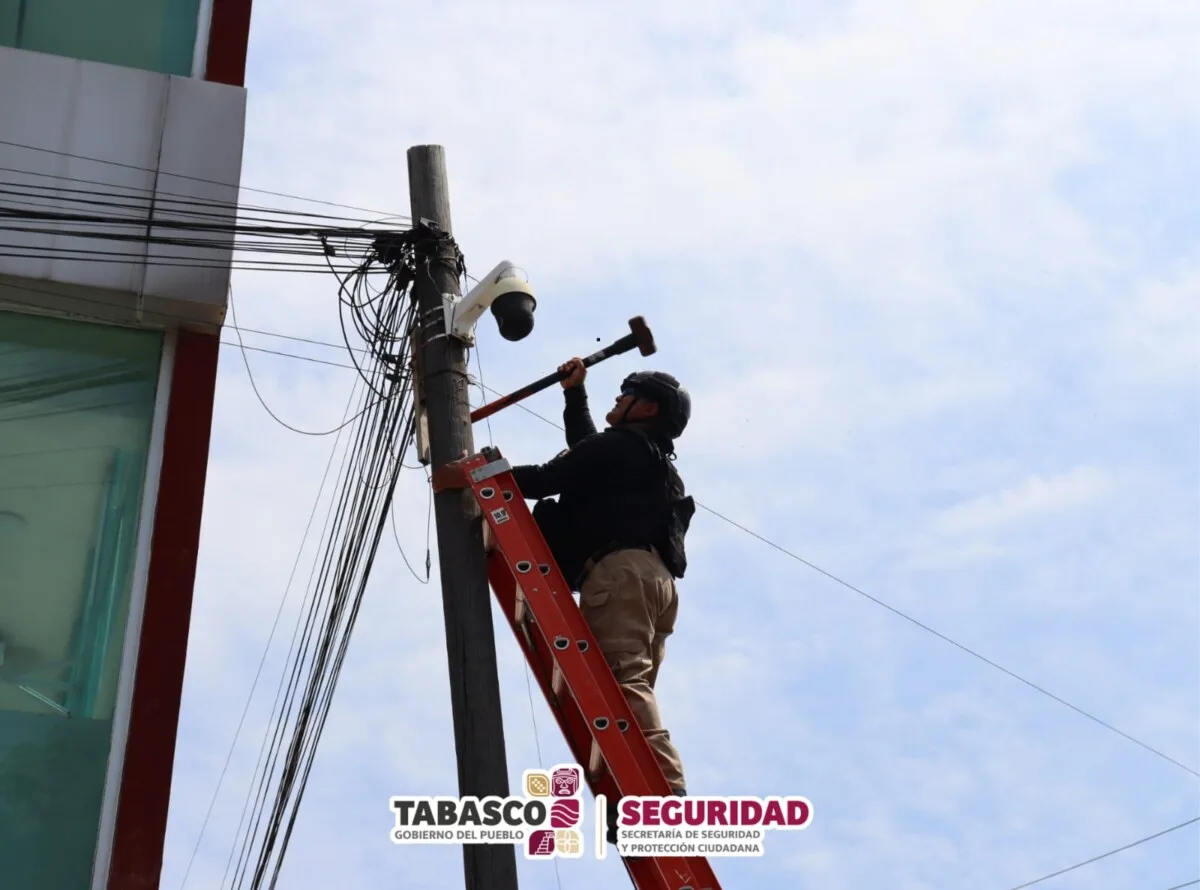 Operativo “Halcón Ciego” retira 53 cámaras parásitas en distintos puntos de Villahermosa