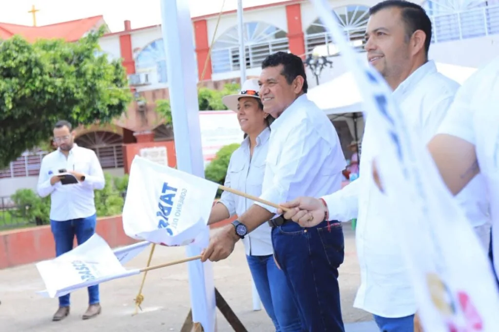 Marcelo Ebrard reconoce retraso en producción de vacuna de AstraZeneca