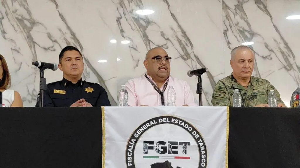 Realizan operativo de limpieza en El Toreo para prevenir enfermedades transmitidas por mosquitos