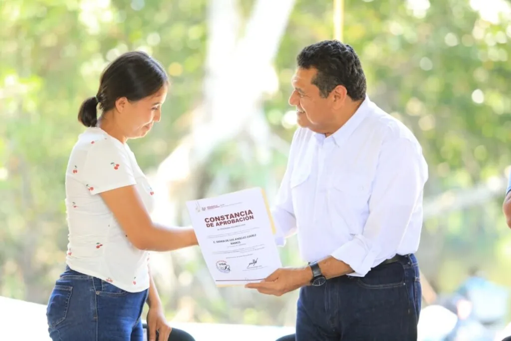 Abren nuevo periodo de inscripción a educación básica