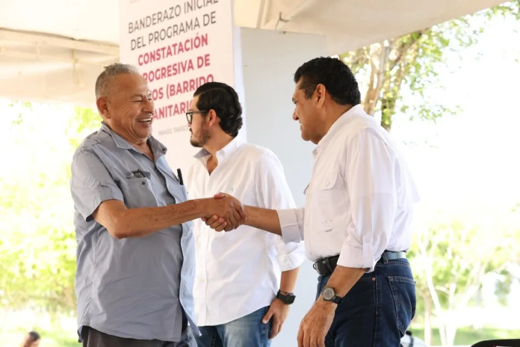 Baja presión en el circuito Macultepec tras daño a tubería por quema de pastizales