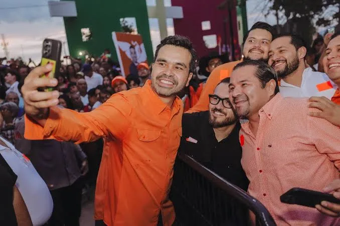 ¡Destacan nadadores tabasqueños!