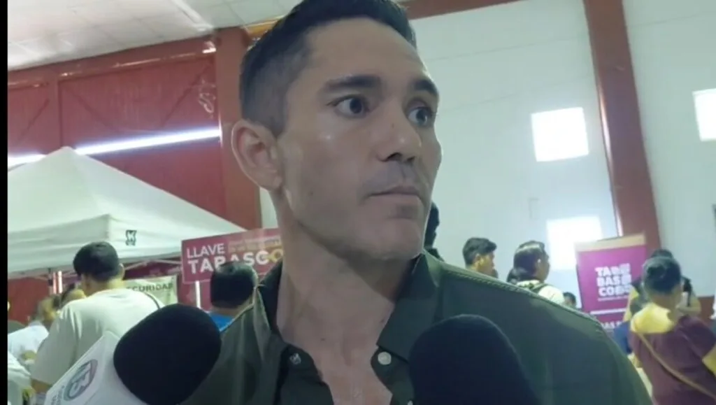 Protección Civil de Tabasco combate incendio en el Centro de Transferencia de Anacleto Canabal con amplio despliegue operativo
