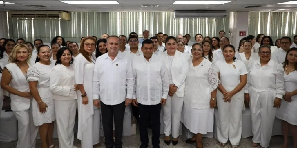 Salud descarta alarma por COVID-19 en Tabasco; pide reforzar vacunación y alerta por dengue y suicidio juvenil